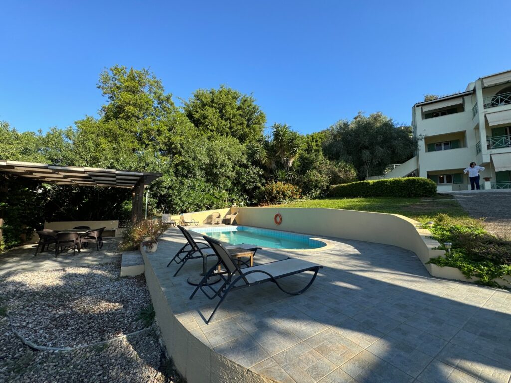 Elegant 7 Bedroom Villa with Pool and Sea Views in Kommeno, East Corfu €1,480,000 (7)