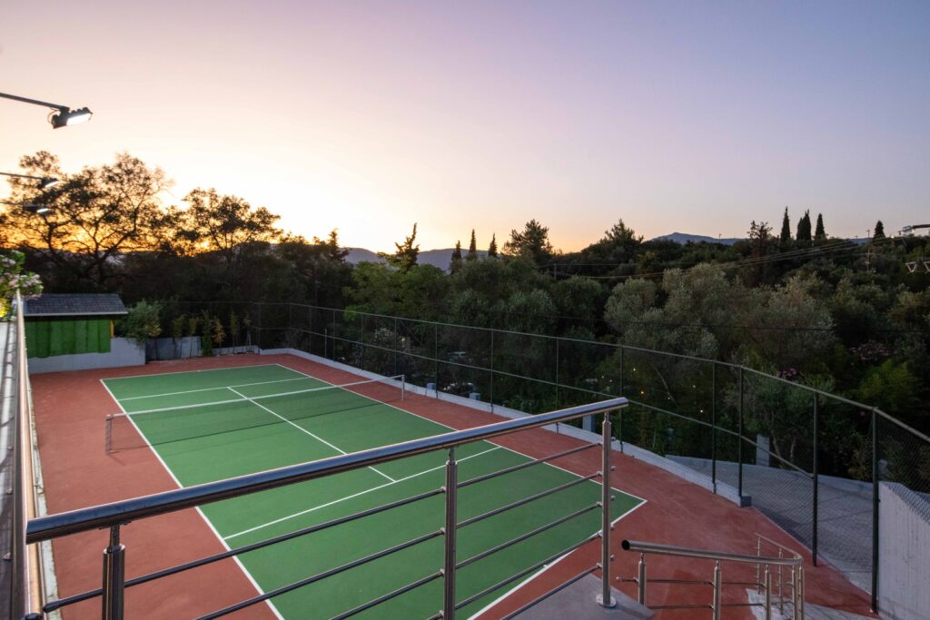 Five Bedroom Luxury Villa with Indoor & Outdoor Pools in Kommeno, Corfu (15)