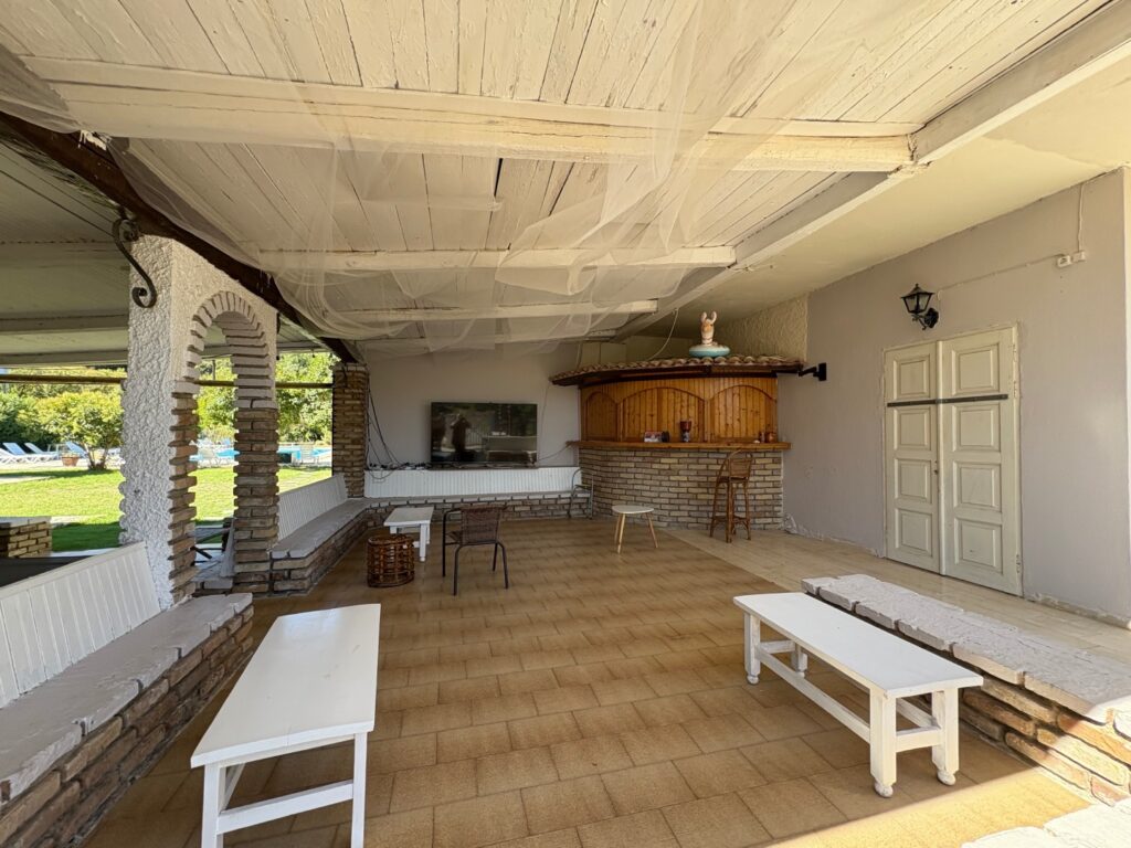 Investment Apartment Complex with 24 Units & Swimming Pool in Dassia, Corfu (28)