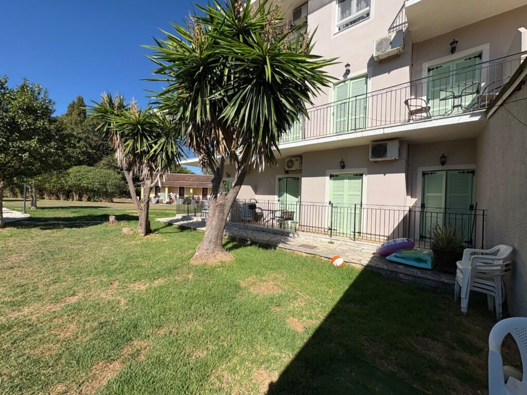 Investment Apartment Complex with 24 Units & Swimming Pool in Dassia, Corfu (32)