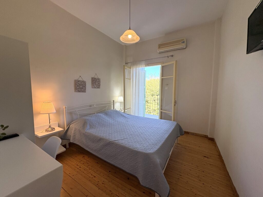 Investment Apartment Complex with 24 Units & Swimming Pool in Dassia, Corfu (9)
