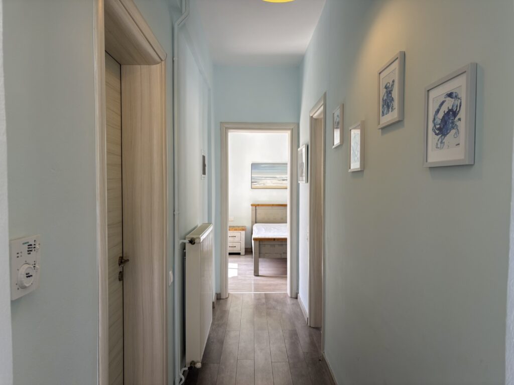 Kalami Bay Seafront Property – 4 Bedrooms, Walking Distance to Everything (3)