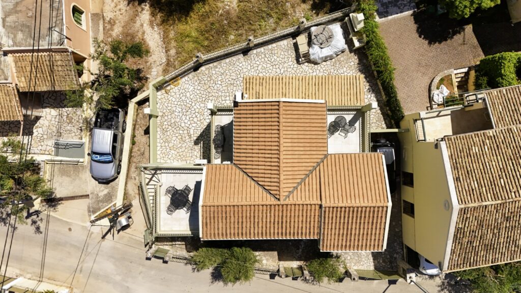Kalami Bay Seafront Property – 4 Bedrooms, Walking Distance to Everything (9)