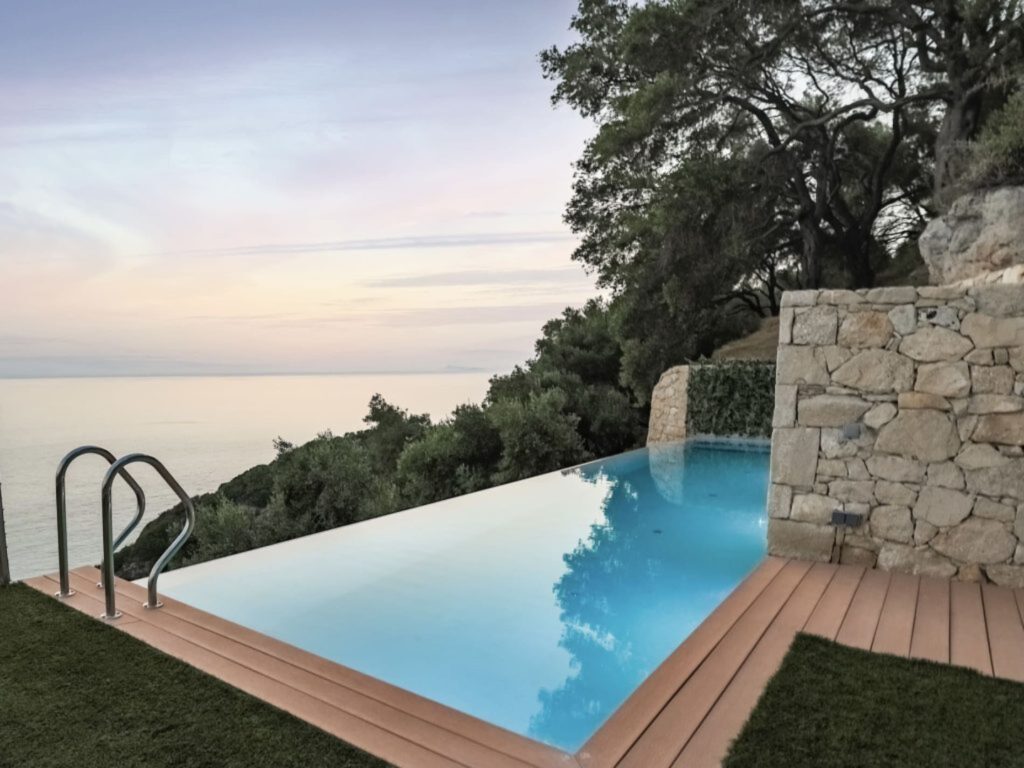 Luxury 2 Bedroom Villa with Infinity Pool & Panoramic Sea Views in Pentati, Corfu (11)
