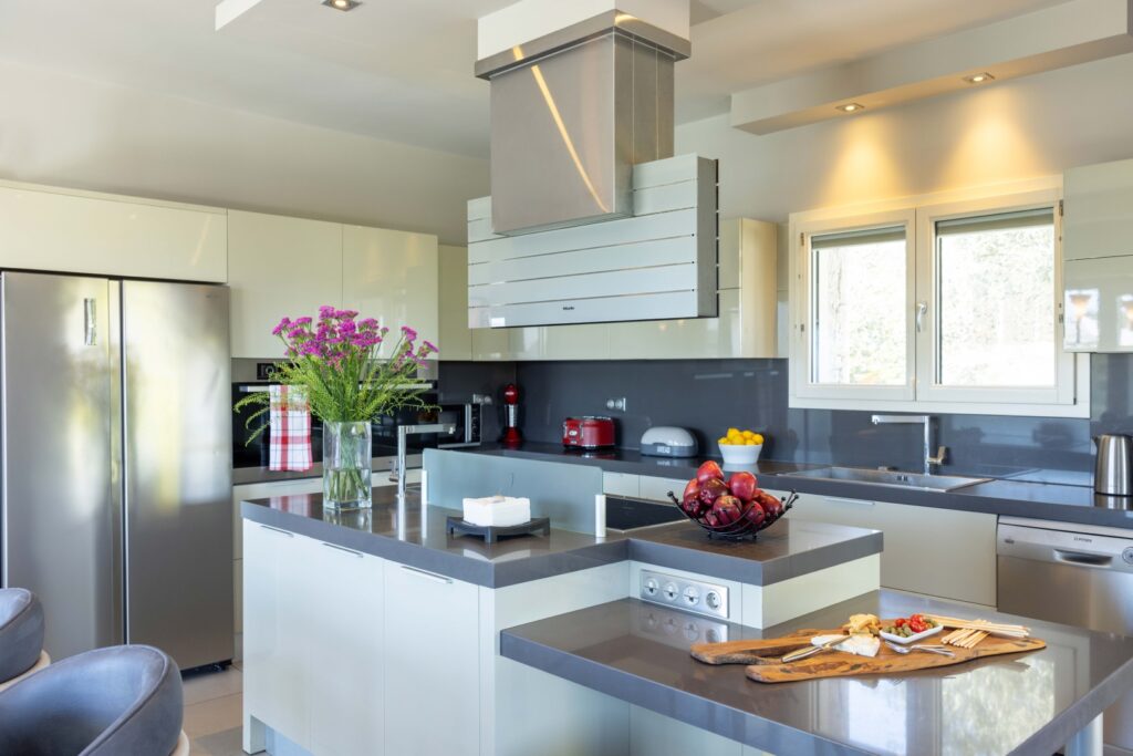 Luxury 5 Bedroom Villa with Heated Pool in Agios Ioannis, Central Corfu (14)