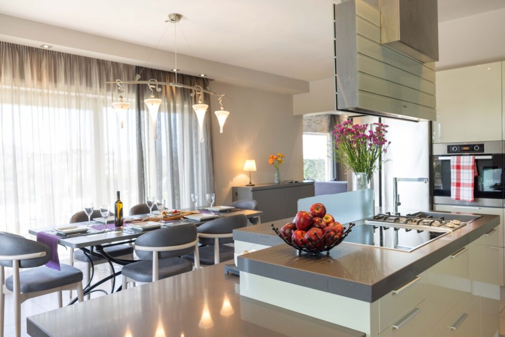 Luxury 5 Bedroom Villa with Heated Pool in Agios Ioannis, Central Corfu (16)