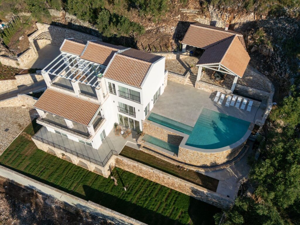 Newly Completed 5 Bedroom Luxury Villa with Two Pools & Panoramic Sea Views in Nissaki, North East Corfu (12)