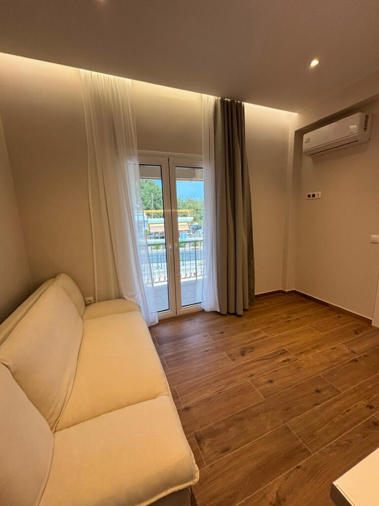 Newly Renovated Studio Apartments with Parking in Corfu Town (13)