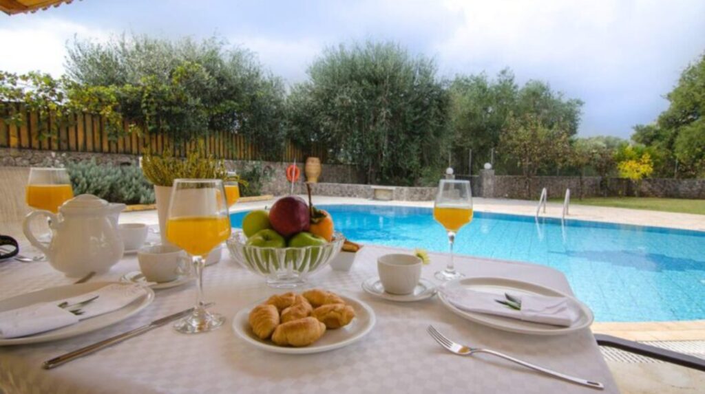 Private 1 2 Bedroom Villa with Pool and Sea Views in Dassia, Corfu €460,000 (8)