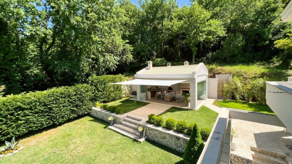Private 3 Bedroom Villa with Smart Pool, BBQ Area & Garage near Corfu Town (11)