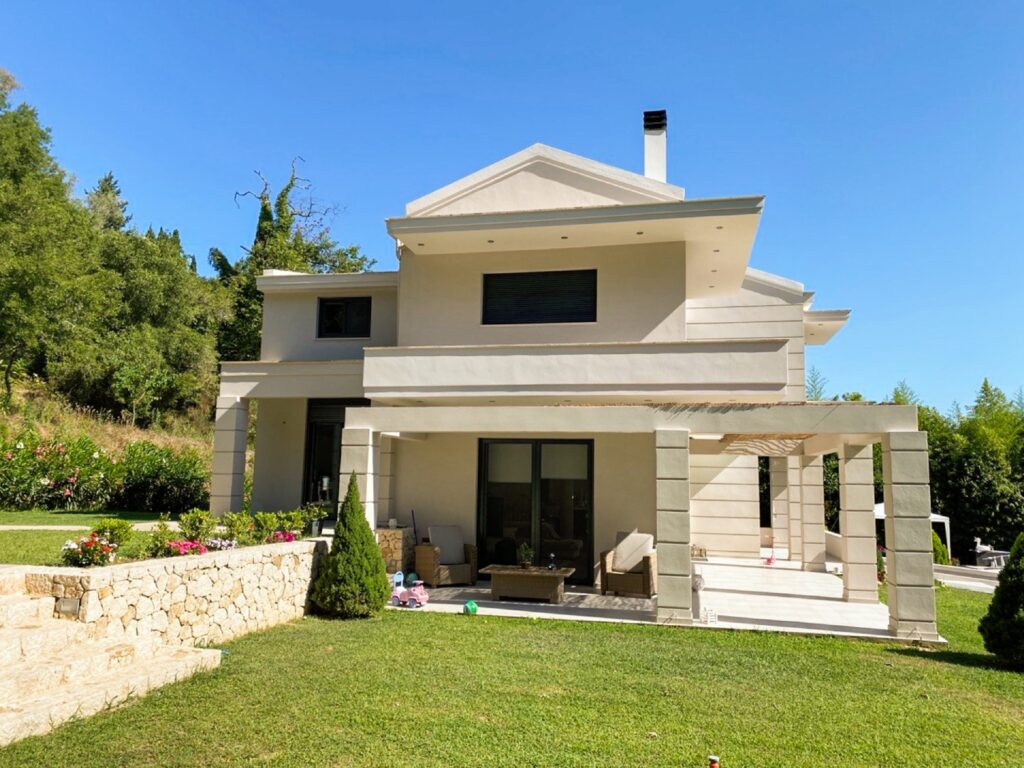 Private 3 Bedroom Villa with Smart Pool, BBQ Area & Garage near Corfu Town (35)