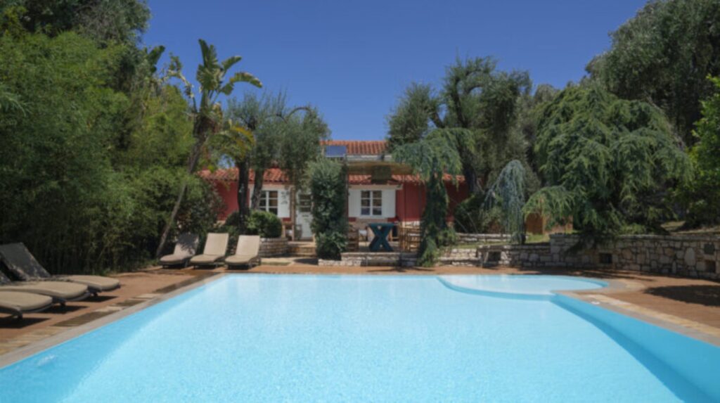 Private Seafront Estate with Four Residences & Two Pools in North Corfu (21)
