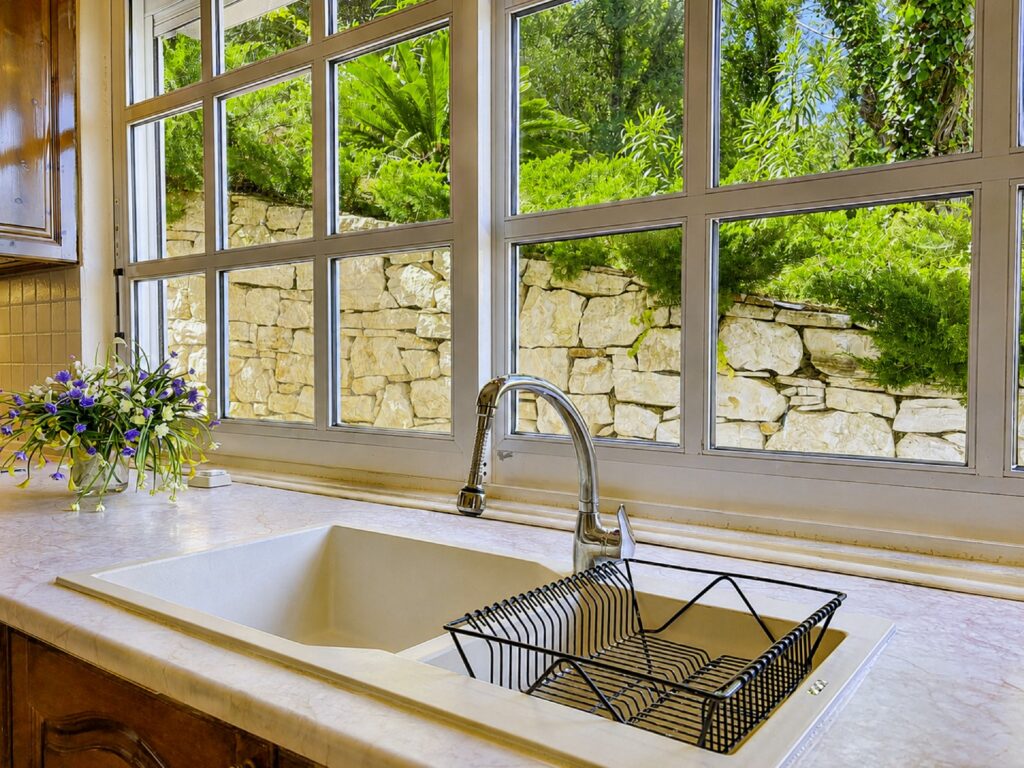 Seafront 4 Bedroom Villa with Panoramic Sunset Views on Corfu's North Coast (28)