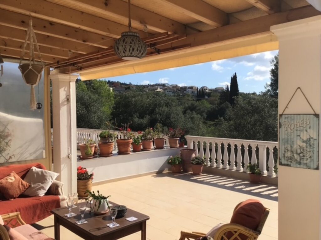 Secluded 2 Bedroom Home with Large Garden Near Roda Beach, North Corfu €250,000 (13)