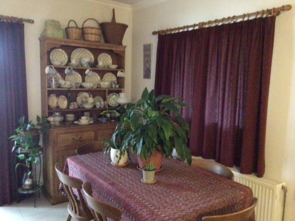 Secluded 2 Bedroom Home with Large Garden Near Roda Beach, North Corfu €250,000 (6)