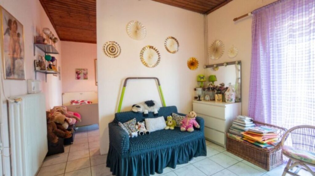 Spacious 4 Bedroom Detached House Near Corfu Town in Alepou (14)