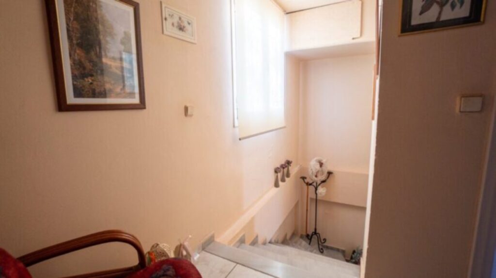 Spacious 4 Bedroom Detached House Near Corfu Town in Alepou (20)