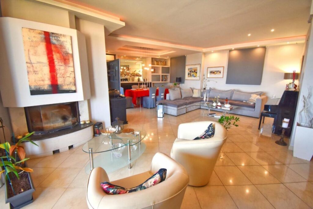 Spacious 5 Bedroom Country Estate with Sea Views near Corfu Town (5)