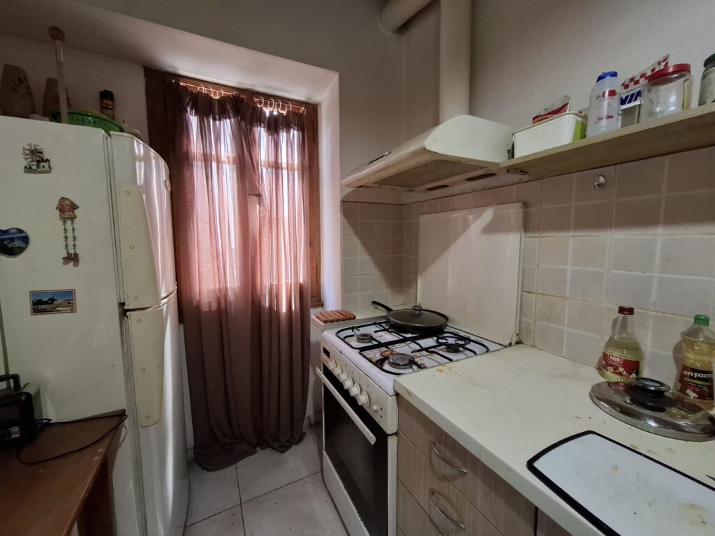 Traditional 3 Bedroom Renovation Opportunity in Skripero, Central Corfu (16)