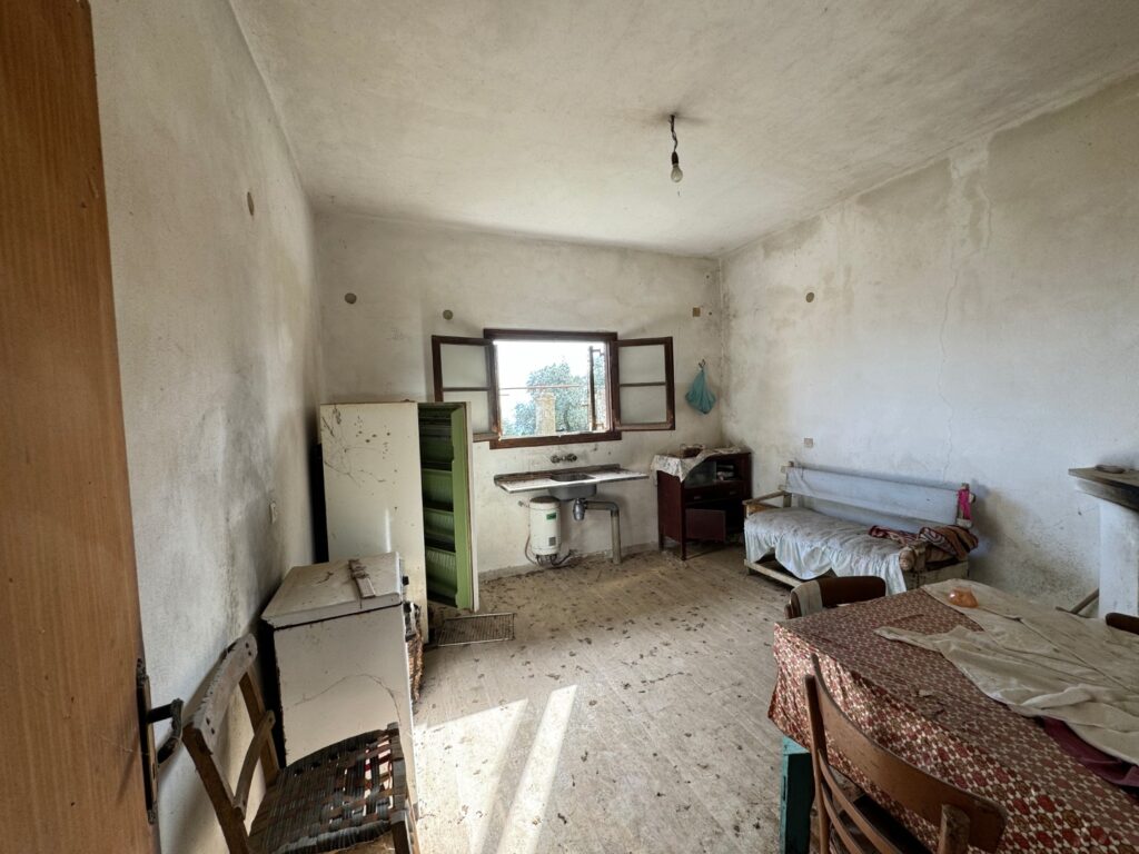 Traditional Village House with Panoramic Sea Views & Renovation Potential in Katavalos, North East Corfu (6)