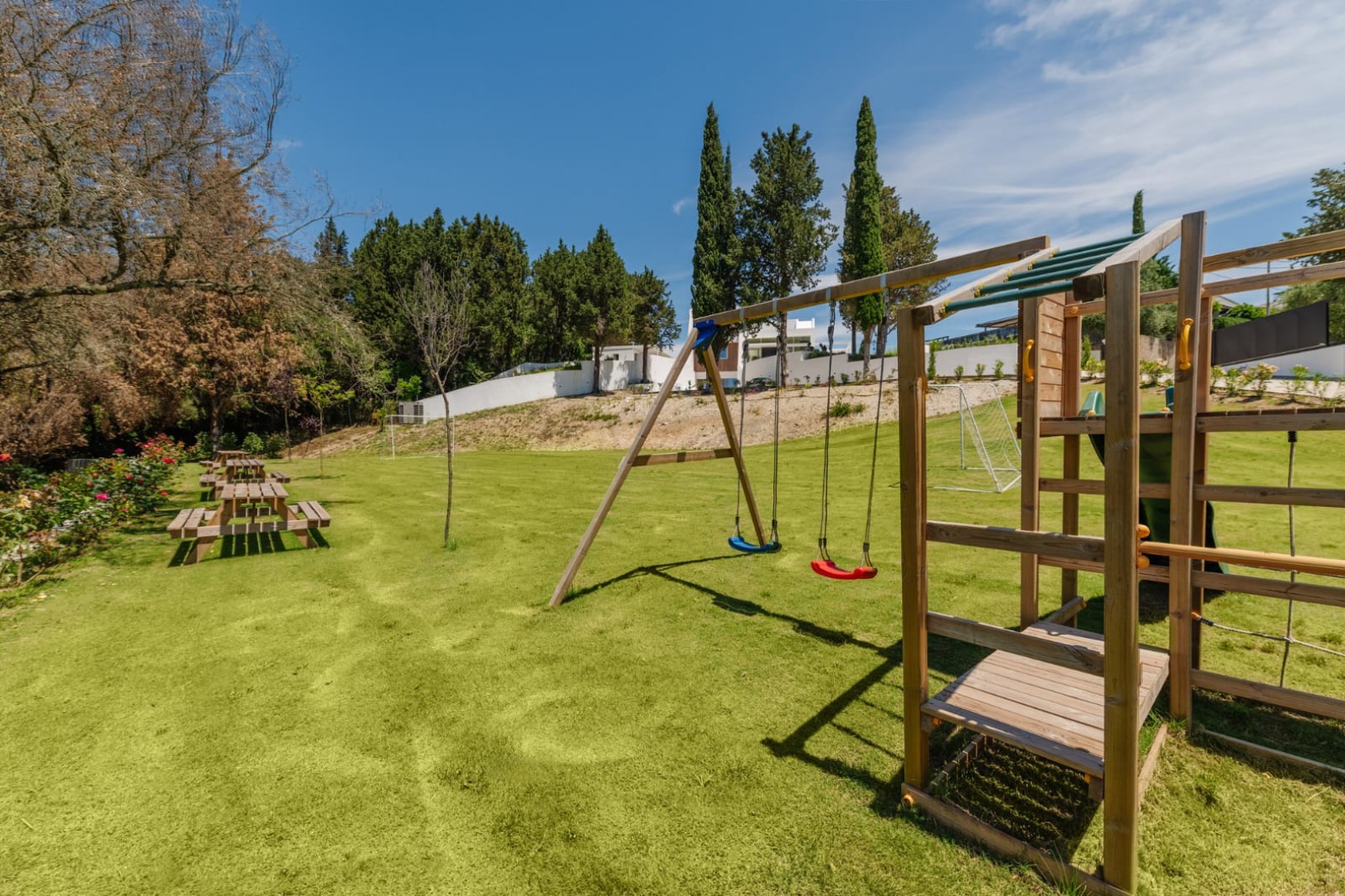 Listing photograph 5 of 33 of the house in Kontokali, published by Chase Real Estate Corfu.