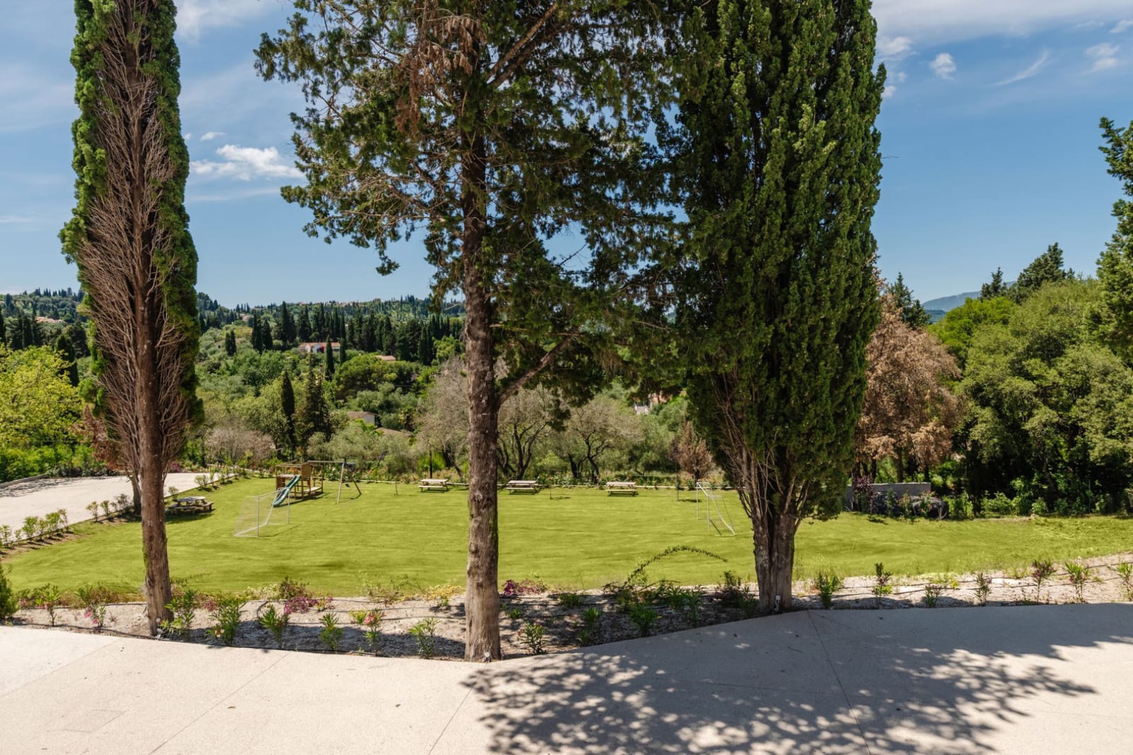 Listing photograph 4 of 33 of the house in Kontokali, published by Chase Real Estate Corfu.