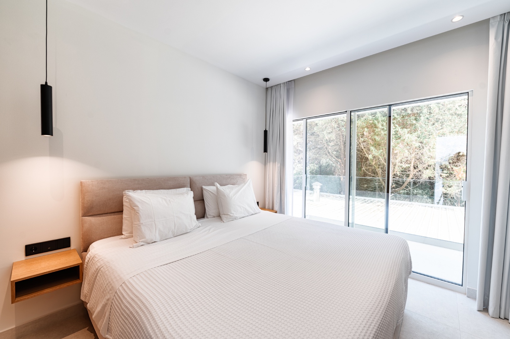 Listing photograph 29 of 33 of the house in Kontokali, published by Chase Real Estate Corfu.