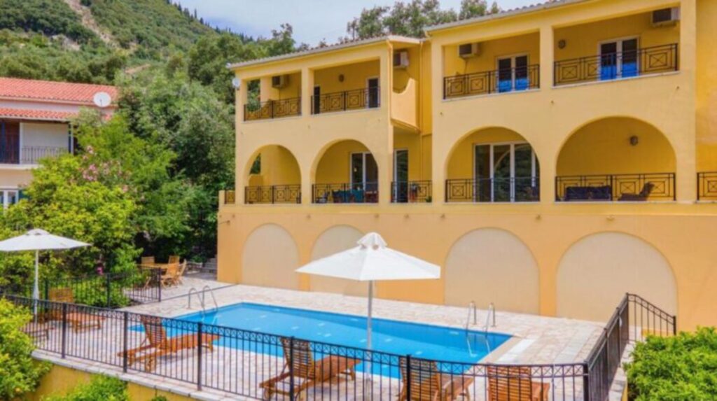 4 Bedroom Villa with Private Pool and Sea Views in Nissaki, North East Corfu €975,000 (11)