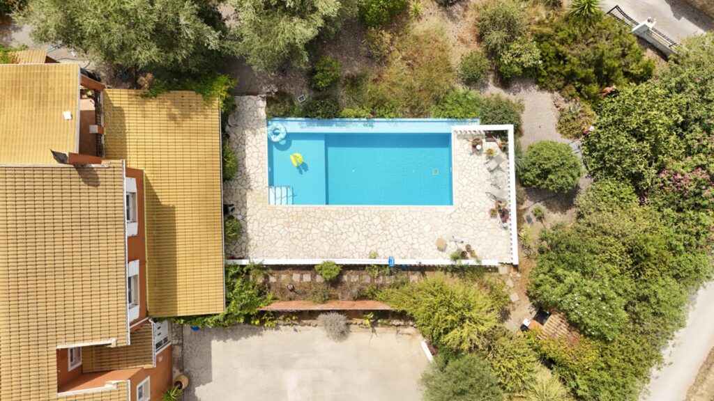 4 Bedroom Villa with Private Pool in Poulades, Central Corfu €590,000 (16)