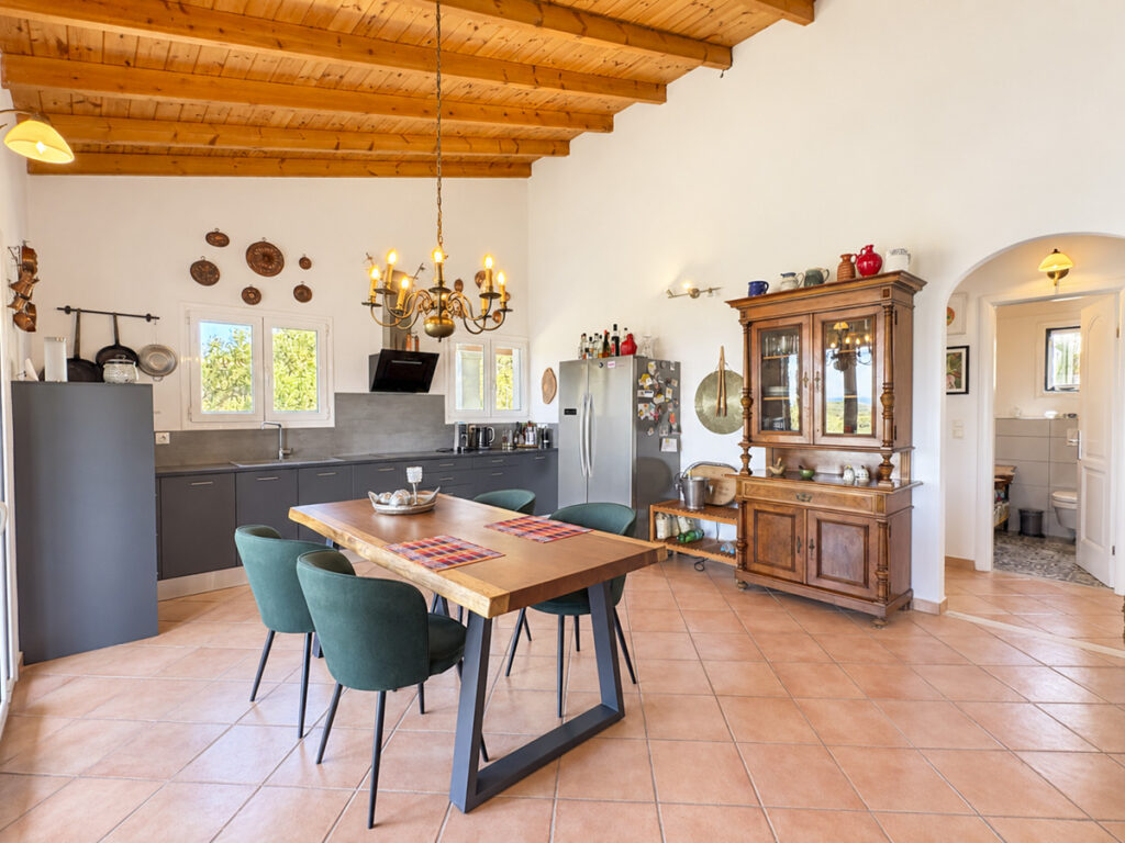Beautifully Finished 2 Bedroom Home with Sea Views and Development Potential in Karousades, North Corfu €399,000 (1)