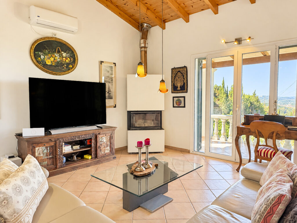 Beautifully Finished 2 Bedroom Home with Sea Views and Development Potential in Karousades, North Corfu €399,000 (14)