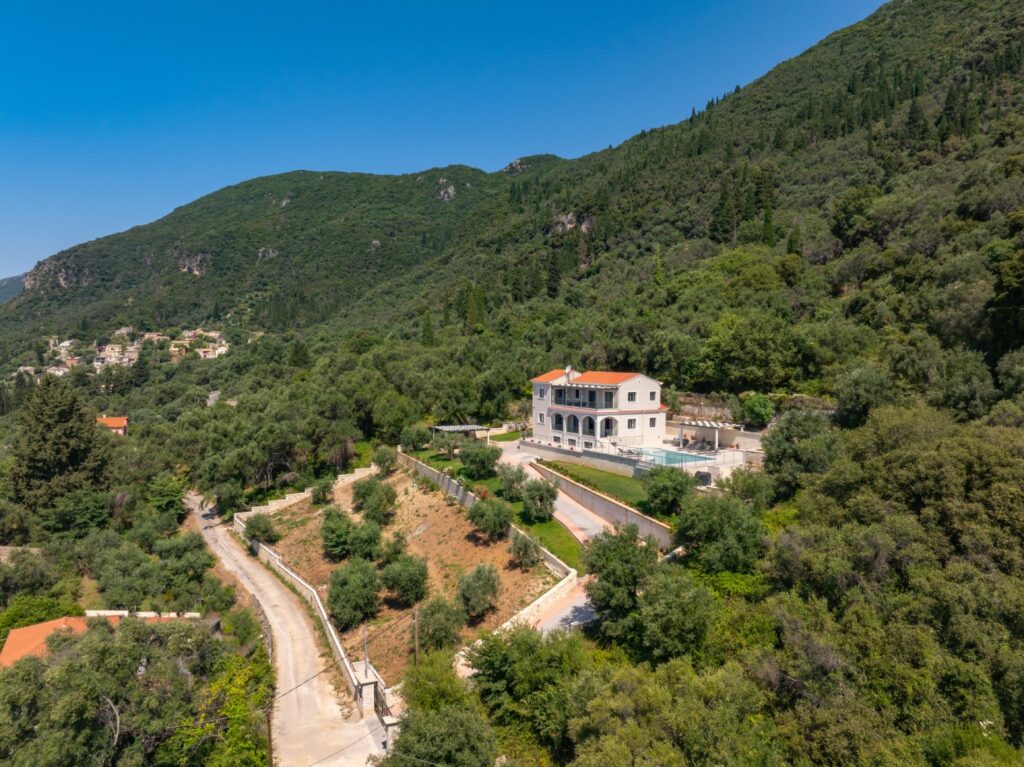 Exquisite 5 Bedroom Villa with Panoramic Sea Views in Agios Markos, North East Corfu €2,700,000 (9)