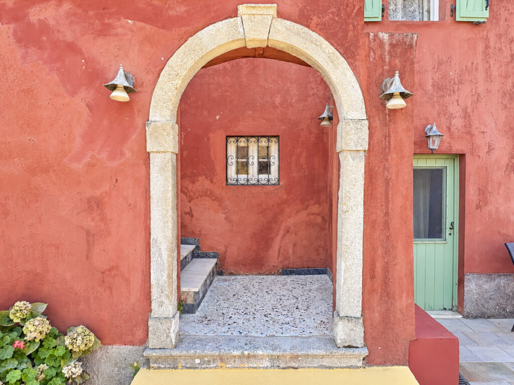 Historic Boutique Hotel with Pool and Development Potential in Peroulades, Corfu €950,000 (13)