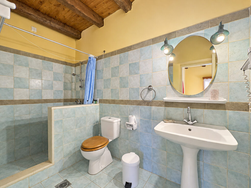 Historic Boutique Hotel with Pool and Development Potential in Peroulades, Corfu €950,000 (3)