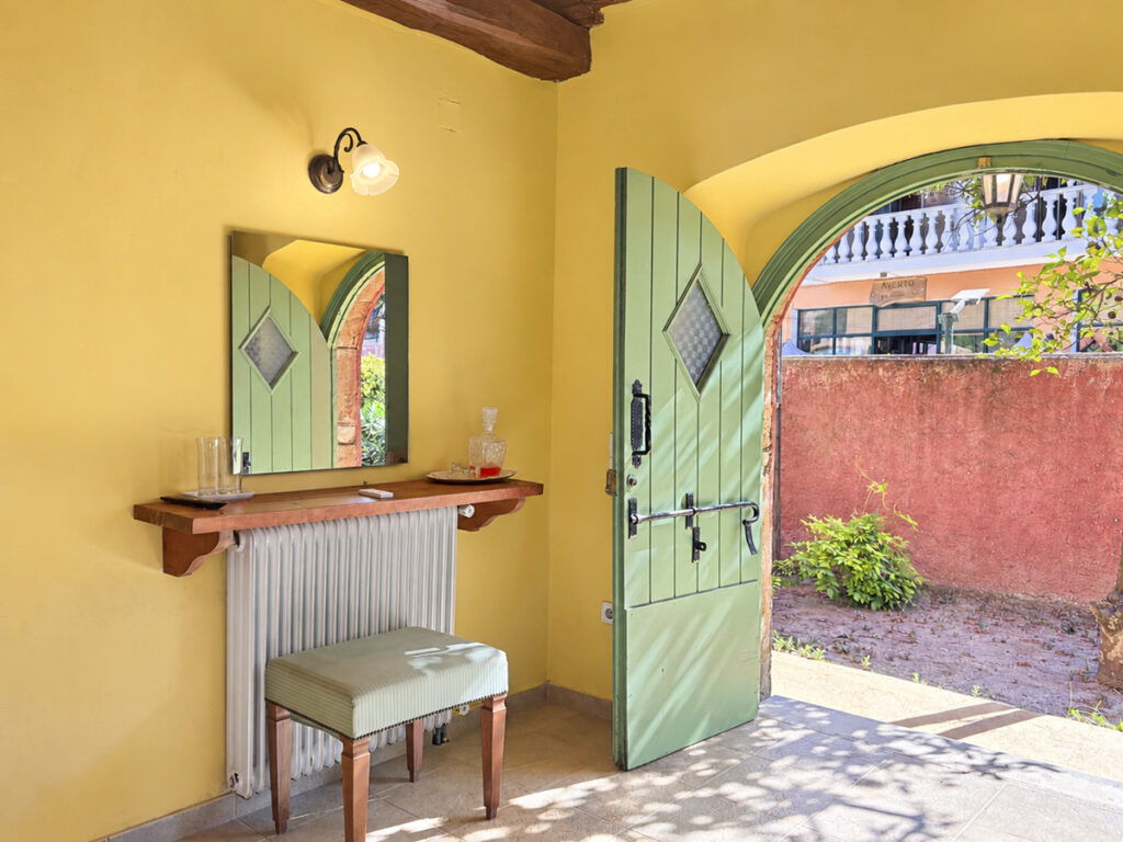 Historic Boutique Hotel with Pool and Development Potential in Peroulades, Corfu €950,000 (5)