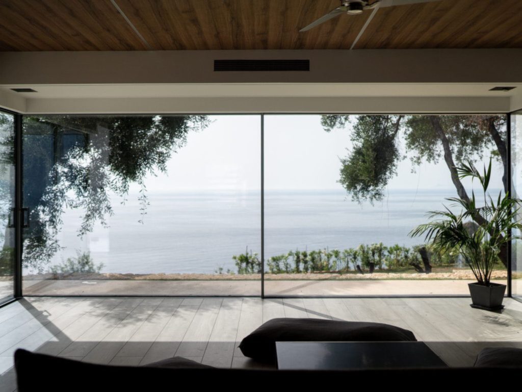 Modern 4 Bedroom Villa with 17m Infinity Pool and Sunset Sea Views, West Corfu €3,800,000 (16)