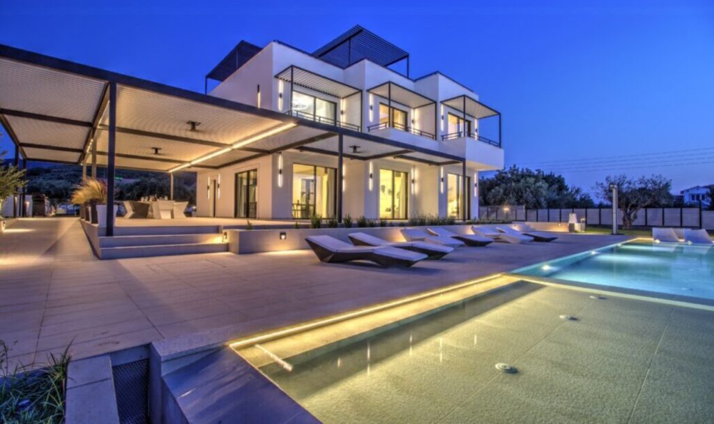 Newly Renovated 4 Bedroom Luxury Villa with 140m² Pool Near the Sea in Acharavi, North Corfu €4,400,000 (1)