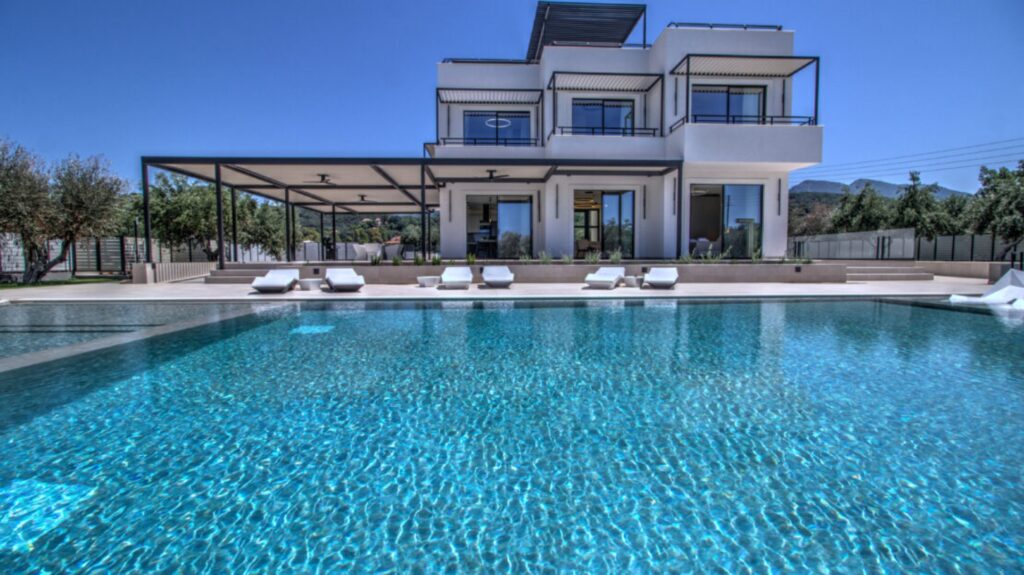Newly Renovated 4 Bedroom Luxury Villa with 140m² Pool Near the Sea in Acharavi, North Corfu €4,400,000 (2)
