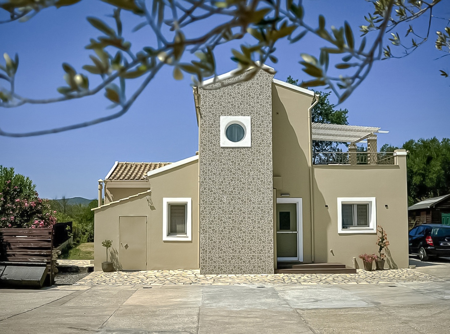 Listing photograph 15 of 43 of the house in Poulades, published by Chase Real Estate Corfu.