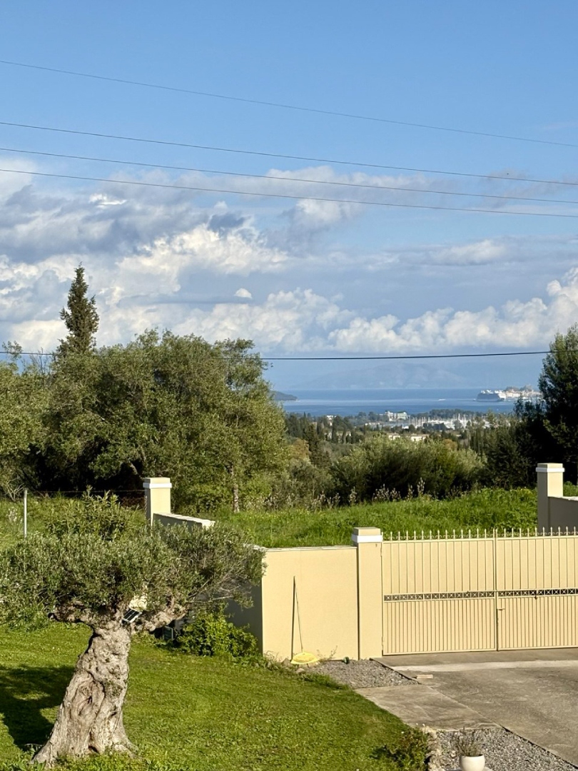 Listing photograph 39 of 43 of the house in Poulades, published by Chase Real Estate Corfu.