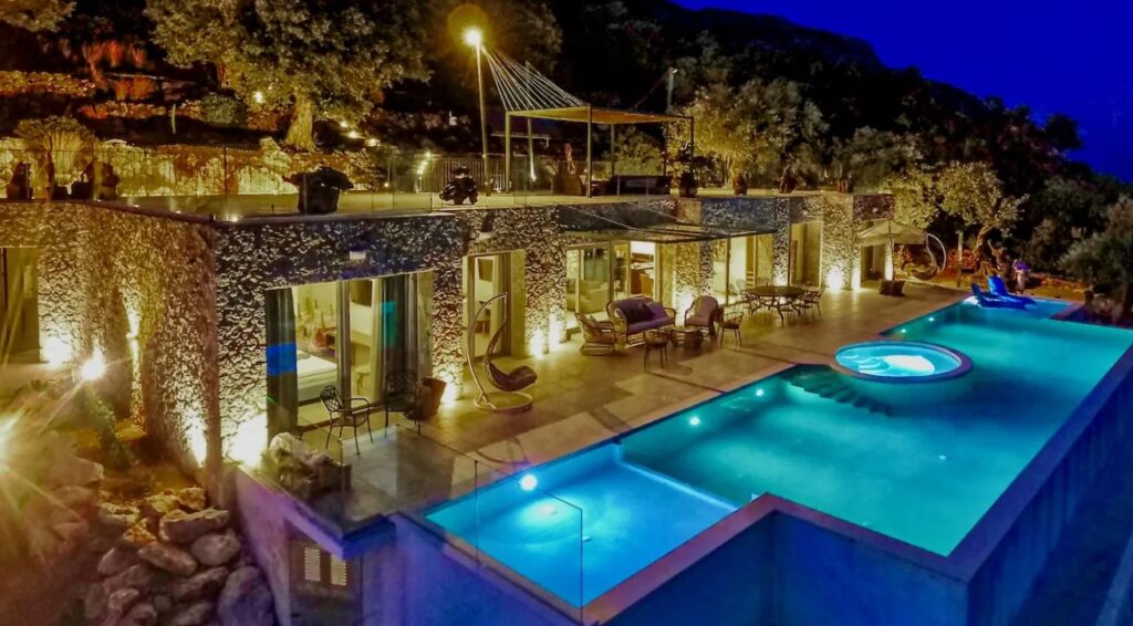 Summer Wine Exclusive Villa with Panoramic Sea Views in Spartylas, Corfu €4,200,000 (21)