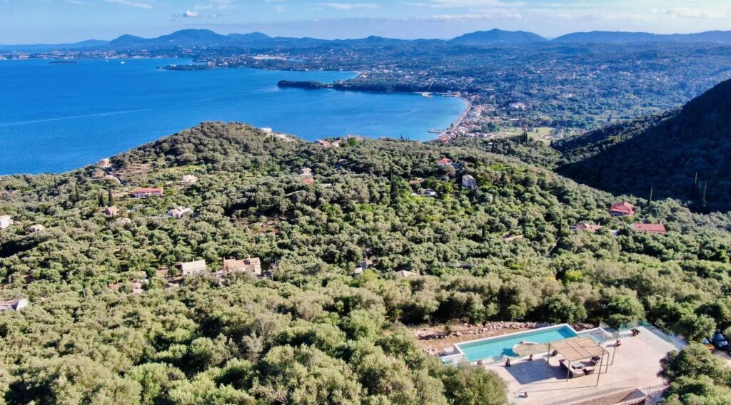 Summer Wine Exclusive Villa with Panoramic Sea Views in Spartylas, Corfu €4,200,000 (6)