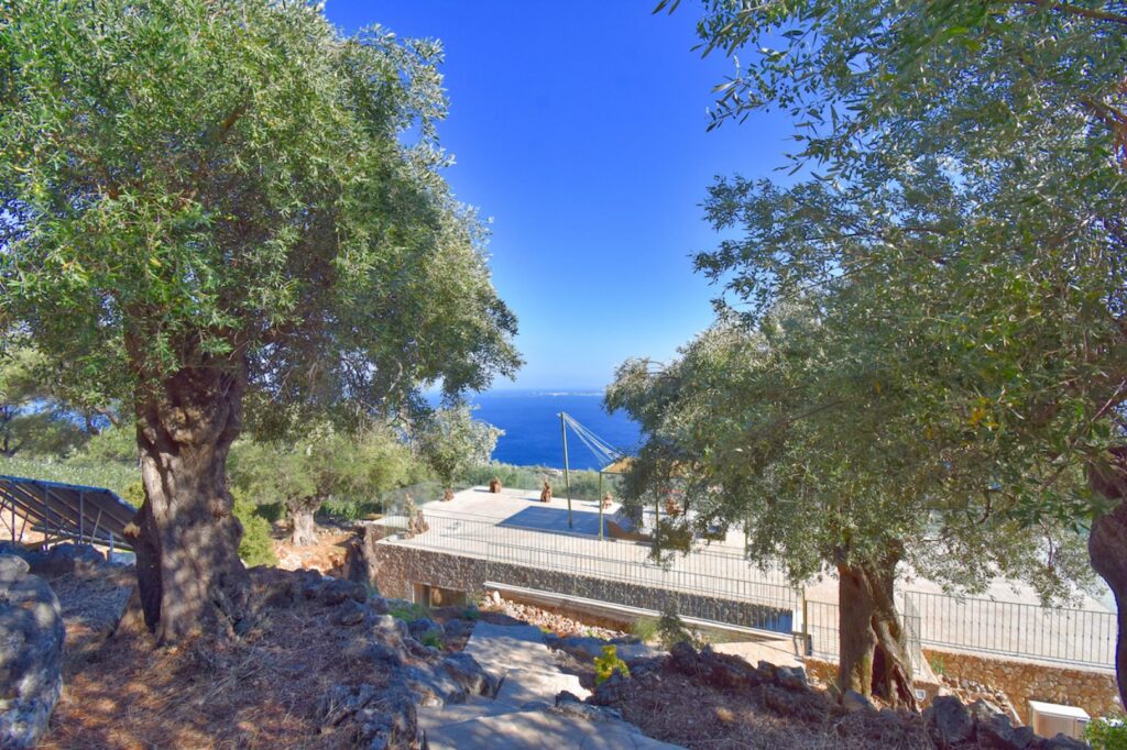 Summer Wine Exclusive Villa with Panoramic Sea Views in Spartylas, Corfu €4,200,000 (7)