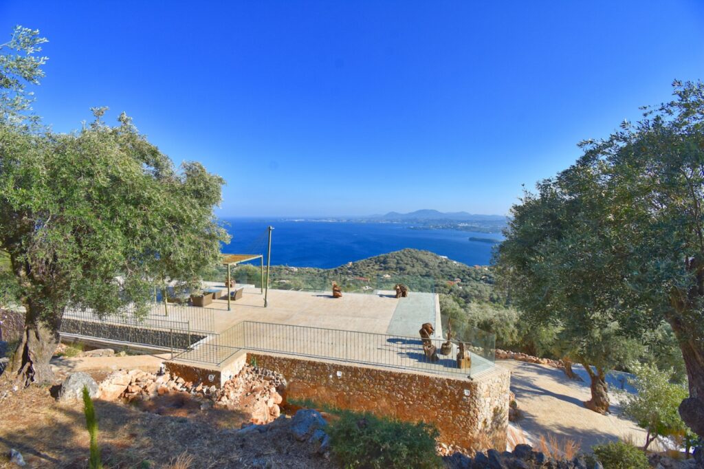 Summer Wine Exclusive Villa with Panoramic Sea Views in Spartylas, Corfu €4,200,000 (8)