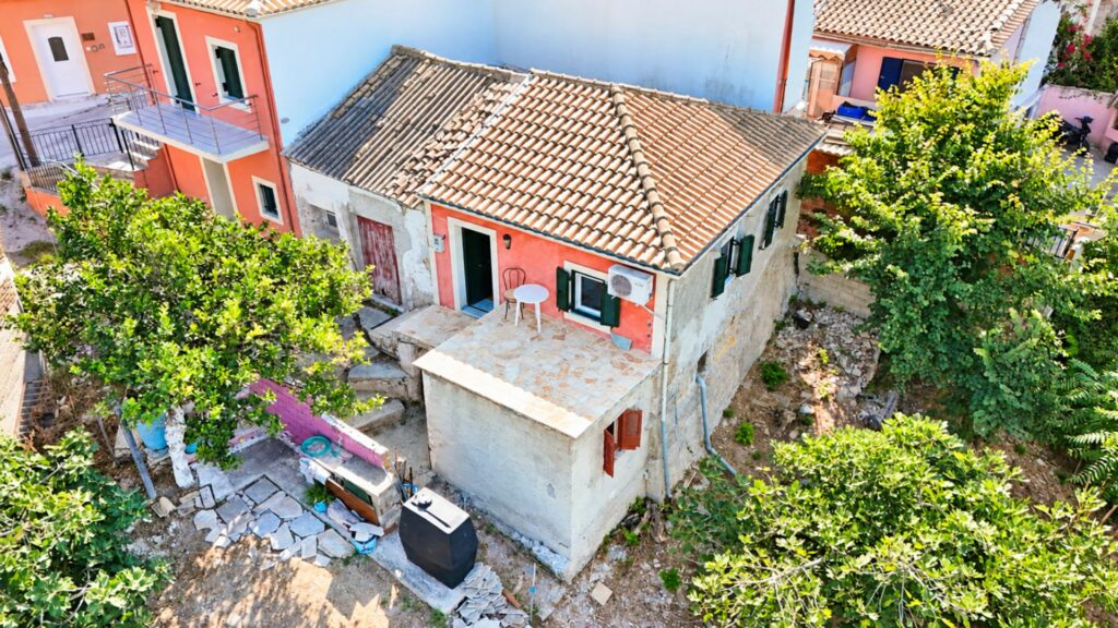 Traditional Stone House with Sea Views and Pool Potential in Avliotes, North West Corfu €149,950 (2)