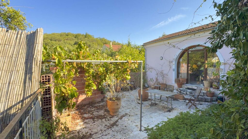 Villa Ipothesi, Characterful 2 Bedroom Home with Library Studio and Large Garden in Perithia, North East Corfu €395,000 (3)