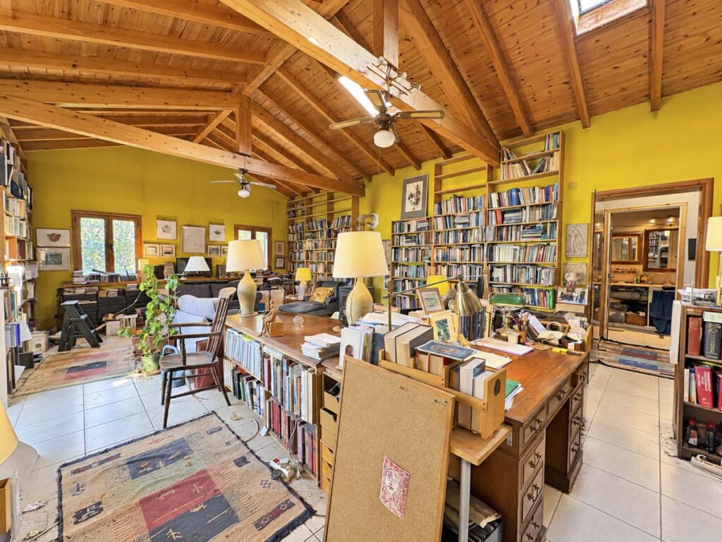 Villa Ipothesi, Characterful 2 Bedroom Home with Library Studio and Large Garden in Perithia, North East Corfu €395,000 (9)