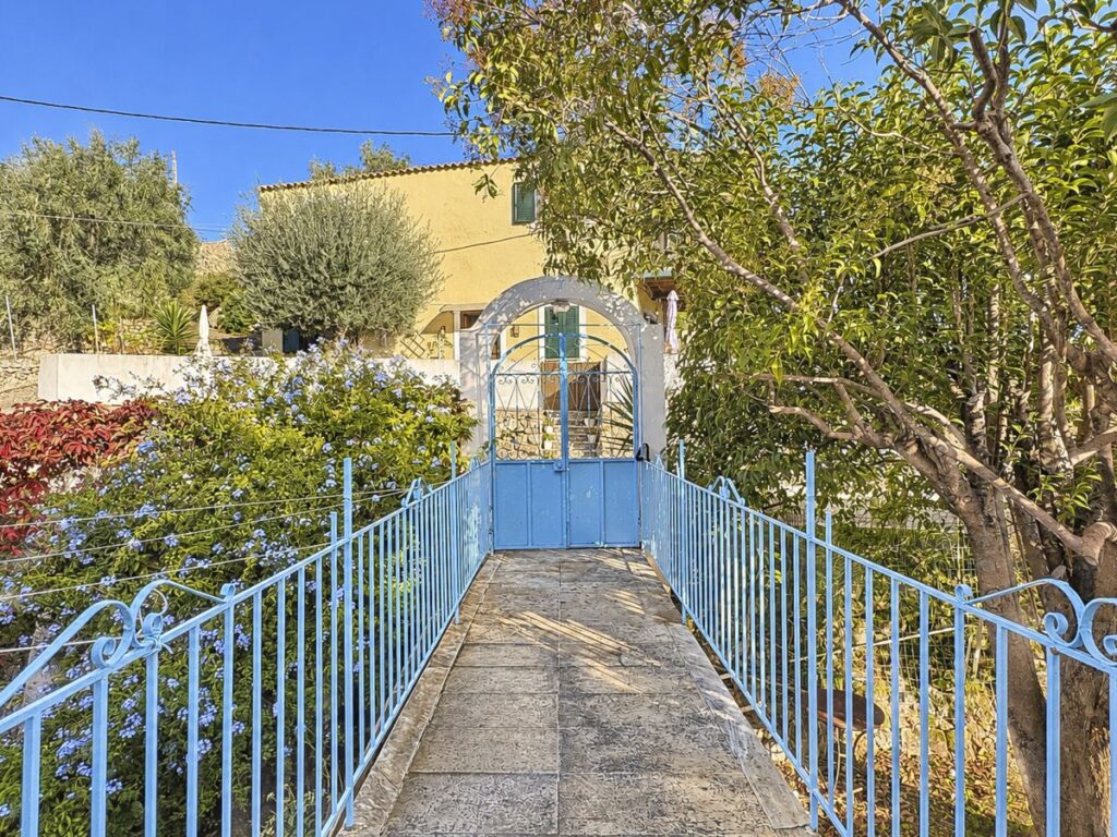 06 prinilas house 0a8fa2b1 95f6 41bc bd8e b43c373bed6b
