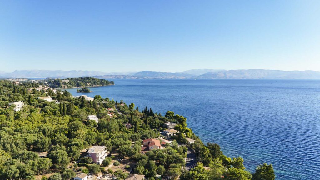 Detached Two Bedroom Bungalow with Panoramic Sea Views, Perama €350,000 (16)