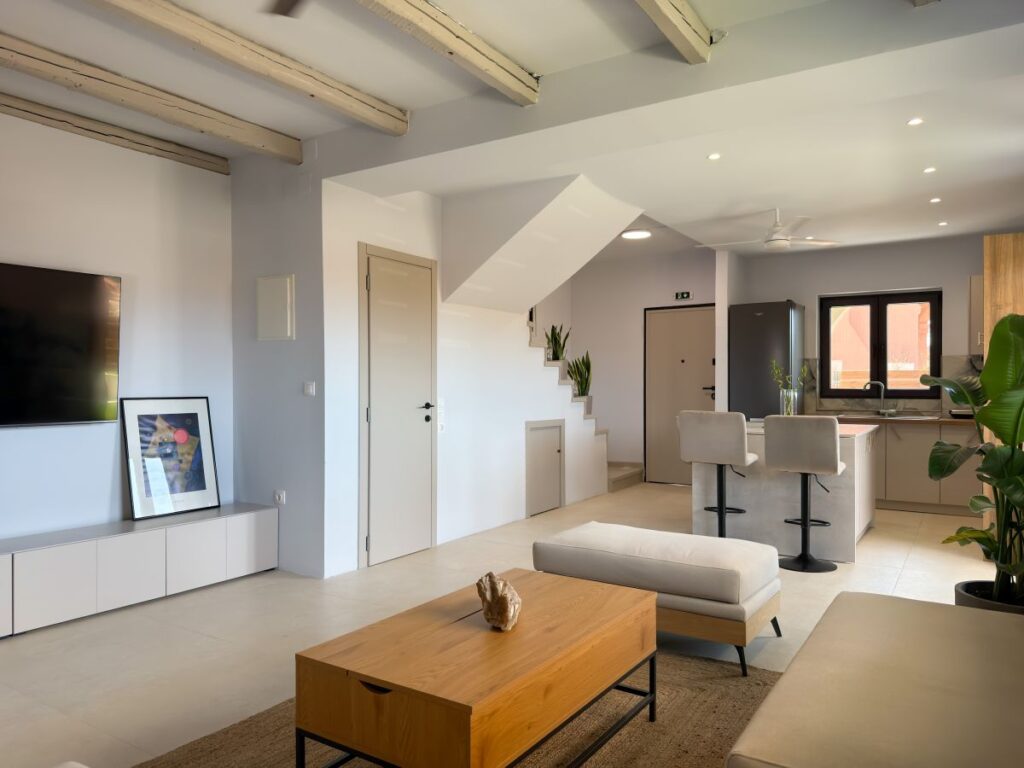 Fully Renovated 3 Bedroom Residence with Solar Power, Private Parking & Spacious Terraces, Corfu – €645,000 (14)